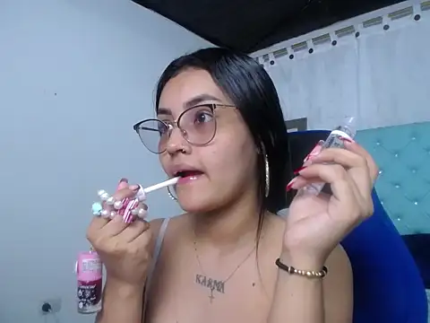 antonella sweetlittle online show from 10-16-25, 01:01