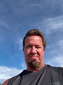 sluttydylan online show from 02-25-26, 12:09