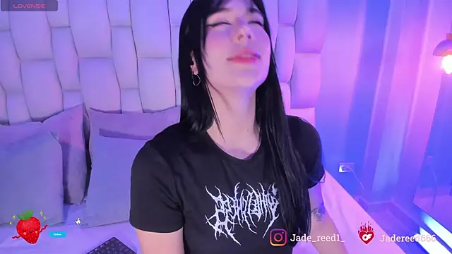 jade reeed online show from 12-22-25, 04:09