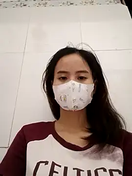 Snapshot of Nobita2z chatting on 12-31-24, 01:36 Nobita2z online show from 12-31-24, 01:36