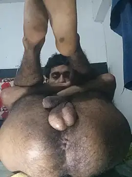 Snapshot of MaximoSualteza777 chatting on 02-21-26, 01:06 MaximoSualteza777 online show from 02-21-26, 01:06