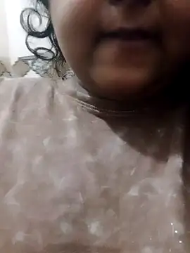 Snapshot of smile_pretty chatting on 12-09-24, 11:03 smile pretty online show from 12-09-24, 11:03