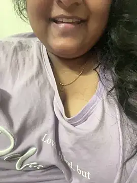 Snapshot of smile_pretty chatting on 01-12-25, 10:33 smile pretty online show from 01-12-25, 10:33