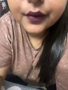 Snapshot of smile_pretty chatting on 02-25-25, 09:13 smile pretty online show from 02-25-25, 09:13