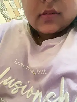 Snapshot of smile_pretty chatting on 02-27-25, 05:45 smile pretty online show from 02-27-25, 05:45