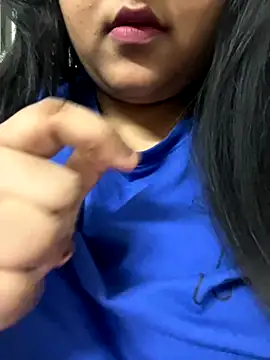 Snapshot of smile_pretty chatting on 11-14-25, 07:45 smile pretty online show from 11-14-25, 07:45