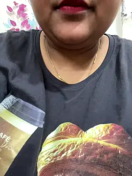 Snapshot of smile_pretty chatting on 12-03-25, 07:23 smile pretty online show from 12-03-25, 07:23