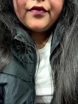 Snapshot of smile_pretty chatting on 01-14-26, 11:49 smile pretty online show from 01-14-26, 11:49