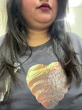 Snapshot of smile_pretty chatting on 01-16-26, 05:06 smile pretty online show from 01-16-26, 05:06