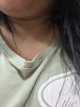 Snapshot of smile_pretty chatting on 02-20-26, 04:29 smile pretty online show from 02-20-26, 04:29