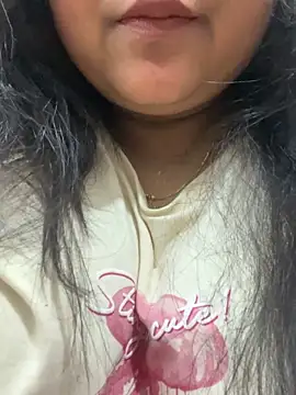 Snapshot of smile_pretty chatting on 02-24-26, 05:22 smile pretty online show from 02-24-26, 05:22