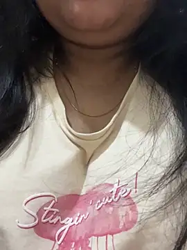 Snapshot of smile_pretty chatting on 03-12-26, 02:39 smile pretty online show from 03-12-26, 02:39