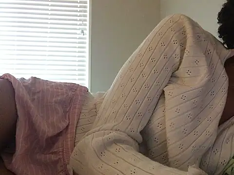 loveofbea online show from 01-04-25, 04:22