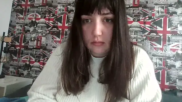 Lynylou online show from 10-31-25, 12:28