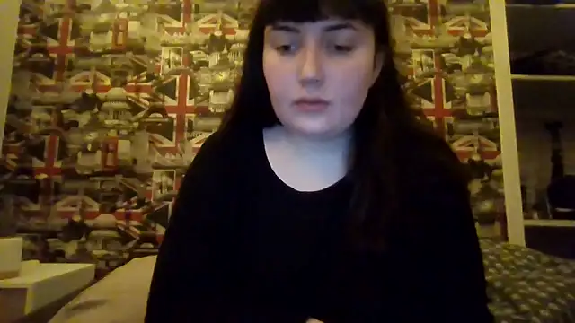 Lynylou online show from 12-18-25, 09:43