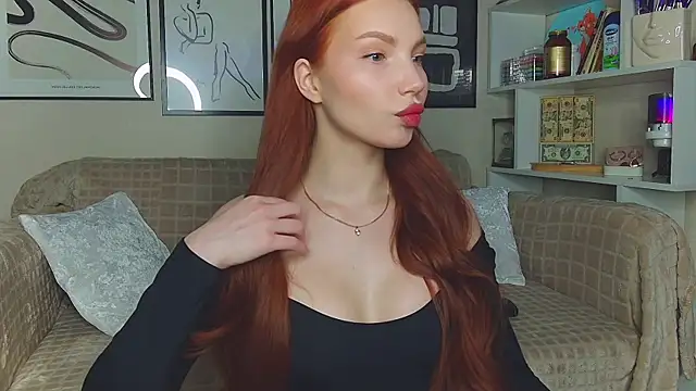 JudyWalkerr online show from 02-10-25, 06:03