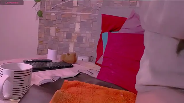 CrazyRousex online show from 03-31-26, 05:35