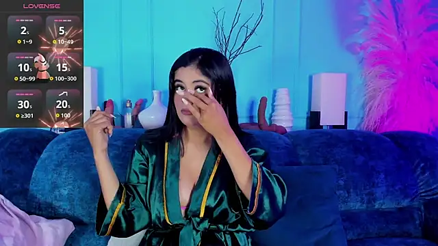 Elizabeth VonSweet online show from 11-14-25, 08:18