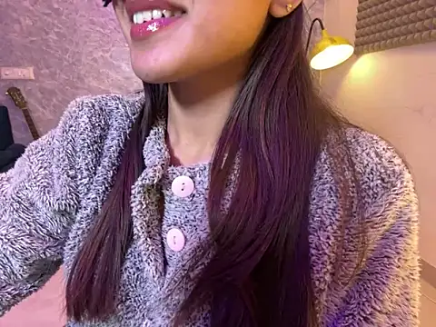 Snapshot of MidnightFlame chatting on 12-26-24, 07:05 MidnightFlame online show from 12-26-24, 07:05