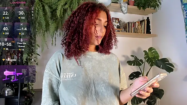 Snapshot of katrinaa_ricci chatting on 12-13-24, 06:10 katrinaa ricci online show from 12-13-24, 06:10