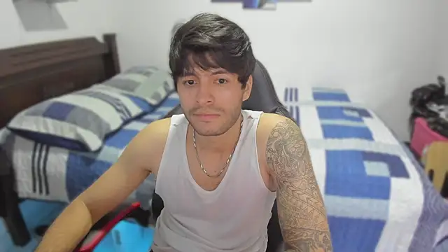 Snapshot of justin_stark7 chatting on 02-03-25, 01:19 justin stark7 online show from 02-03-25, 01:19