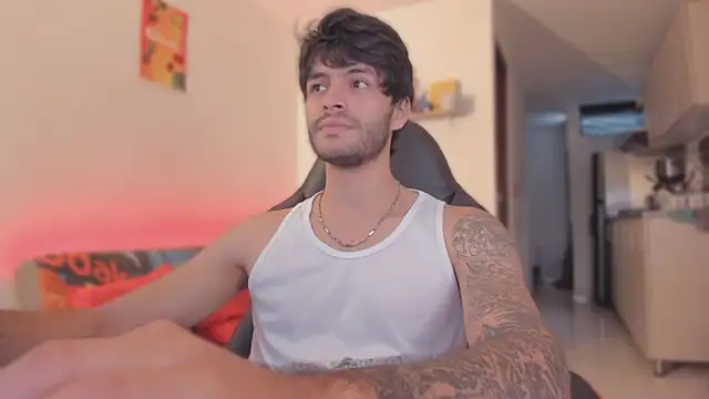 Snapshot of justin_stark7 chatting on 11-13-25, 08:52 justin stark7 online show from 11-13-25, 08:52