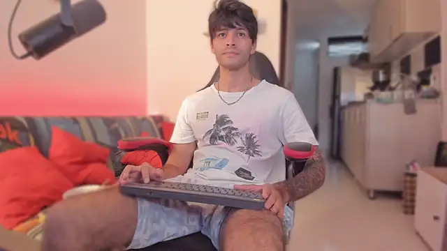 Snapshot of justin_stark7 chatting on 11-17-25, 09:42 justin stark7 online show from 11-17-25, 09:42