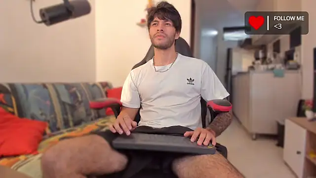 Snapshot of justin_stark7 chatting on 11-26-25, 08:21 justin stark7 online show from 11-26-25, 08:21