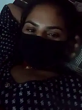 hotrasina online show from 12-26-24, 10:59