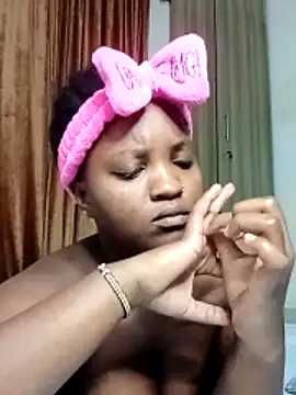 Ebony butt online show from 11-30-25, 02:04