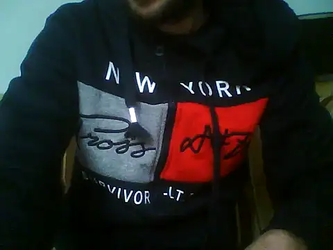 Snapshot of Rejtelmesest chatting on 02-12-26, 11:49 Rejtelmesest online show from 02-12-26, 11:49