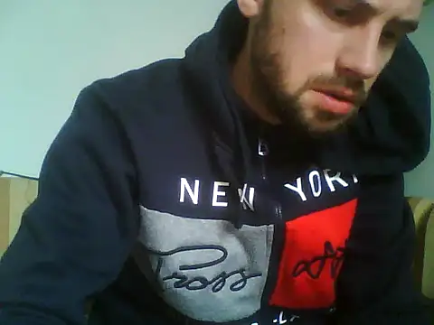 Snapshot of Rejtelmesest chatting on 02-16-26, 10:44 Rejtelmesest online show from 02-16-26, 10:44