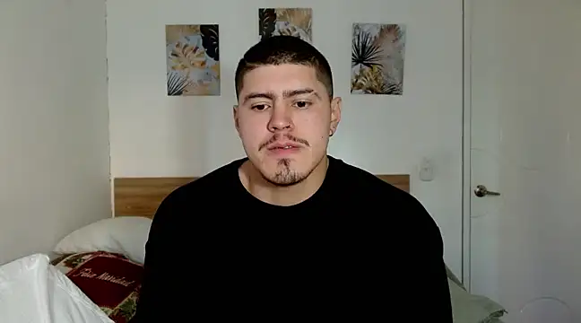 Snapshot of Baltazar_Dupont chatting on 12-31-24, 12:15 Baltazar Dupont online show from 12-31-24, 12:15