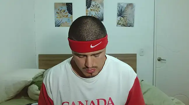 Snapshot of Baltazar_Dupont chatting on 02-14-25, 02:39 Baltazar Dupont online show from 02-14-25, 02:39