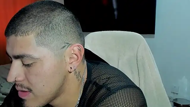 Baltazar Dupont online show from 04-01-26, 01:41