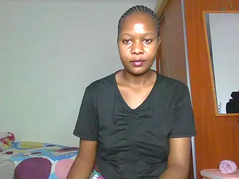 Snapshot of sexy_barbie2024 chatting on 09-18-25, 12:01 sexy barbie2024 online show from 09-18-25, 12:01