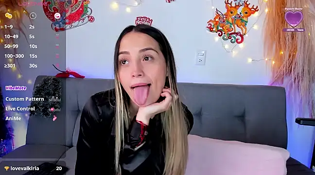 Snapshot of cindy_love2 chatting on 12-15-24, 05:42 cindy love2 online show from 12-15-24, 05:42