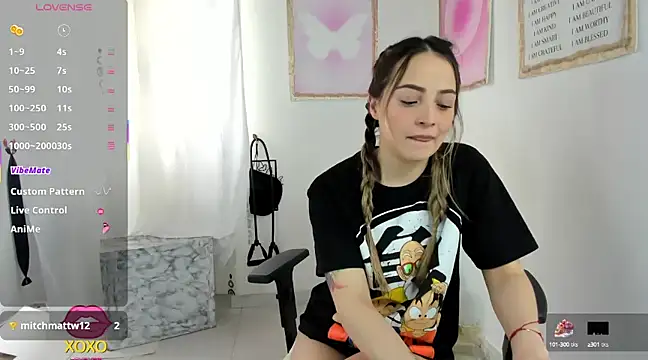 Snapshot of cindy_love2 chatting on 03-11-25, 04:18 cindy love2 online show from 03-11-25, 04:18