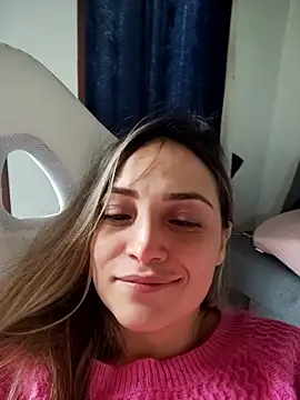 Snapshot of cindy_love2 chatting on 09-15-25, 07:47 cindy love2 online show from 09-15-25, 07:47