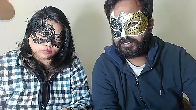 Snapshot of Cutehornycouples chatting on 12-22-25, 06:05 Cutehornycouples online show from 12-22-25, 06:05