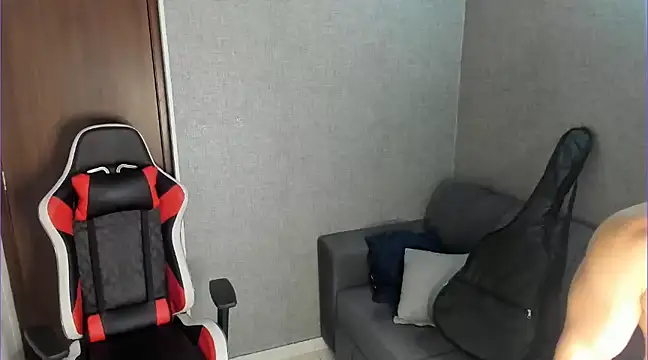 Snapshot of Ricardogo19 chatting on 01-08-25, 03:08 Ricardogo19 online show from 01-08-25, 03:08