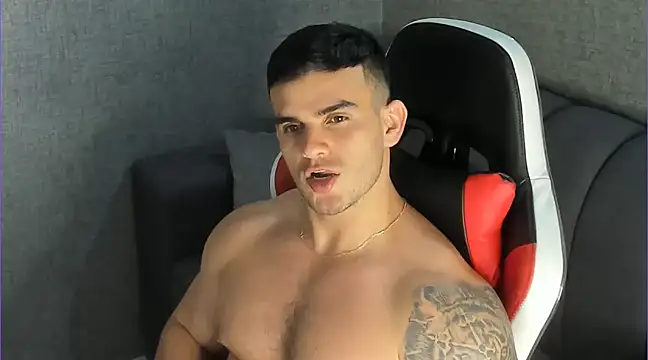 Snapshot of Ricardogo19 chatting on 02-02-25, 05:21 Ricardogo19 online show from 02-02-25, 05:21