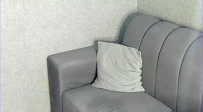 Snapshot of Ricardogo19 chatting on 02-06-25, 02:22 Ricardogo19 online show from 02-06-25, 02:22
