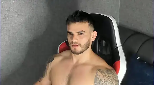 Snapshot of Ricardogo19 chatting on 03-11-25, 10:31 Ricardogo19 online show from 03-11-25, 10:31