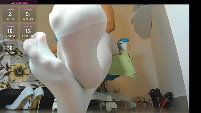 Cristina Vanegas631 online show from 02-12-25, 08:06