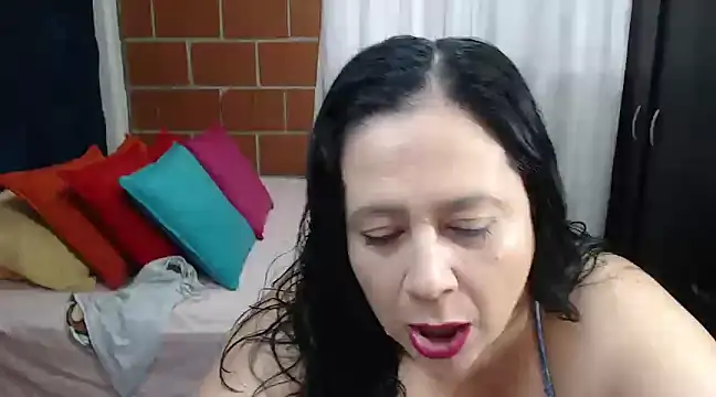 karlaton1977 online show from 01-03-25, 03:12