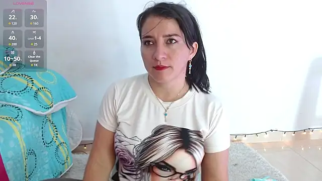 Emelyross  online show from 03-16-26, 08:57