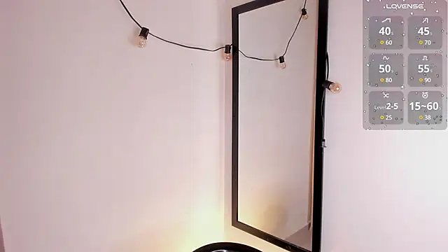 Agatha Vixen online show from 01-27-25, 06:20