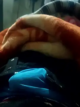 Snapshot of rjxraj chatting on 01-17-26, 04:11 rjxraj online show from 01-17-26, 04:11