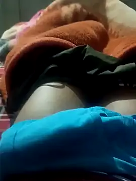 Snapshot of rjxraj chatting on 02-08-26, 04:21 rjxraj online show from 02-08-26, 04:21